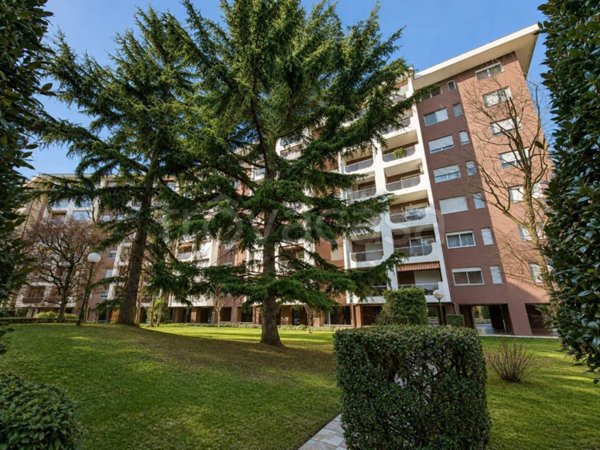 appartamento in vendita a Beinasco in zona Fornaci