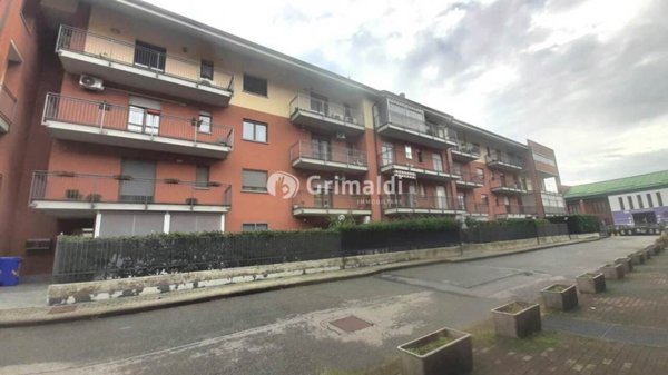 appartamento in vendita a Beinasco in zona Borgaretto