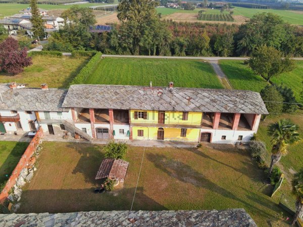 esavano in vendita a Bibiana