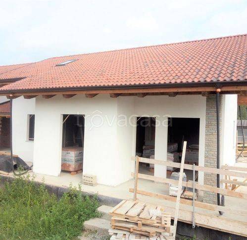 casa indipendente in vendita a Bibiana