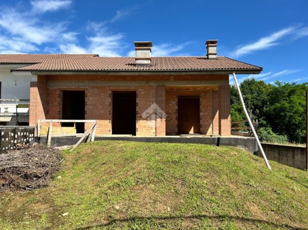 quadrivano in vendita a Bibiana