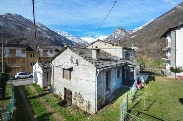 casa indipendente in vendita a Bobbio Pellice