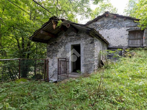 casale in vendita a Bobbio Pellice