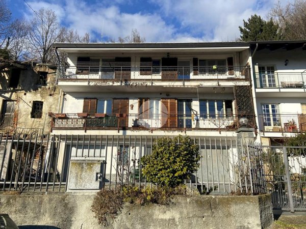 casa semindipendente in vendita a Bollengo