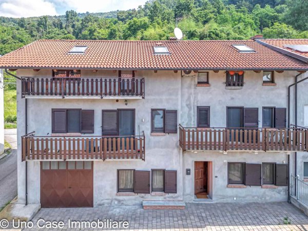 casa indipendente in vendita a Bollengo