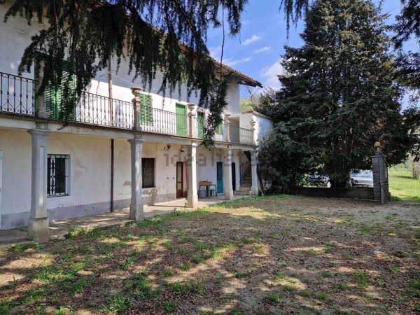 casale in vendita a Bollengo