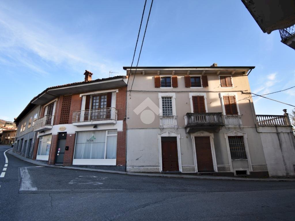 casa semindipendente in vendita a Bollengo