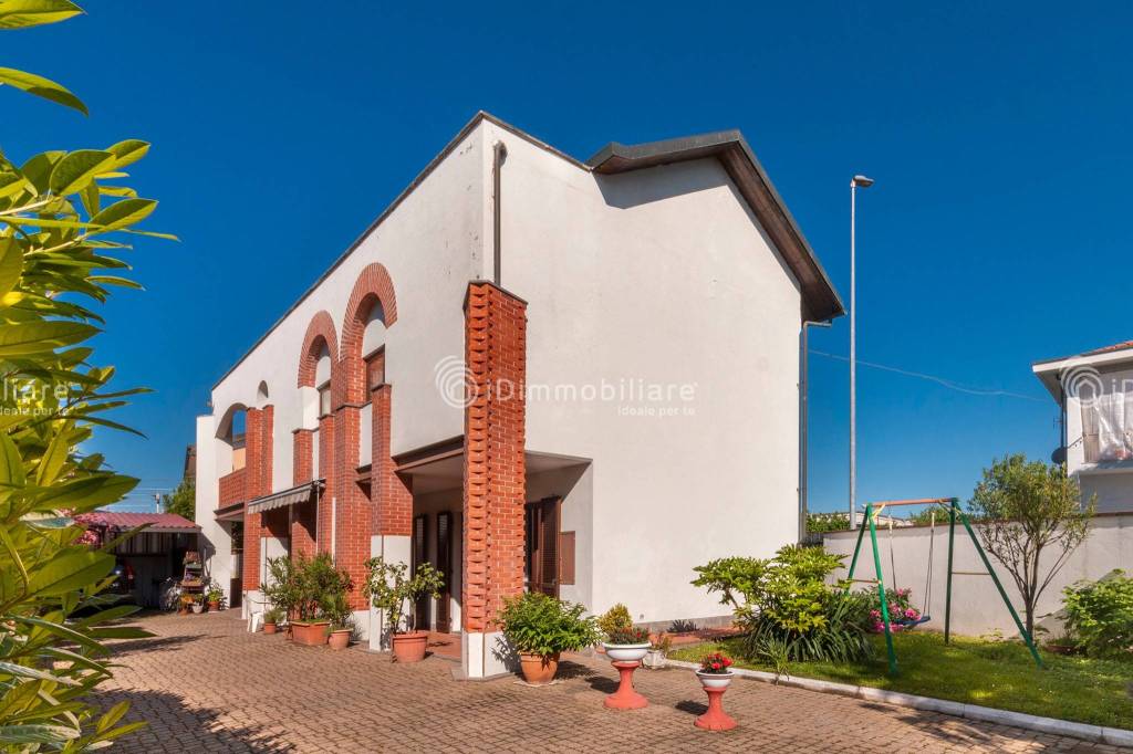 casa indipendente in vendita a Borgaro Torinese