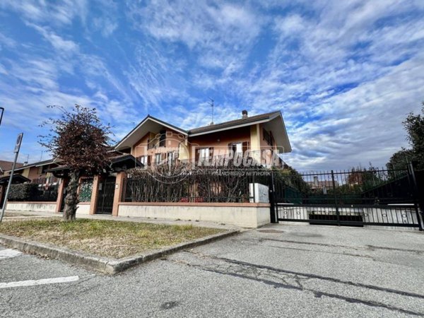 casa indipendente in vendita a Borgaro Torinese