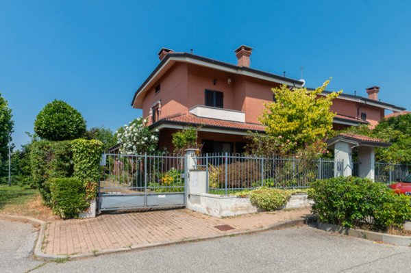 casa indipendente in vendita a Borgaro Torinese