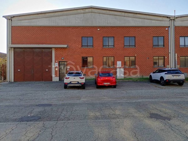 locale commerciale in vendita a Borgaro Torinese