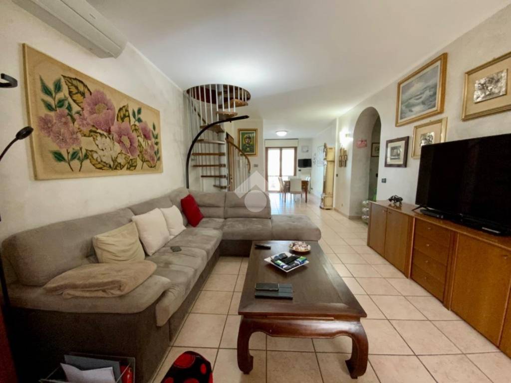 appartamento in vendita a Borgaro Torinese