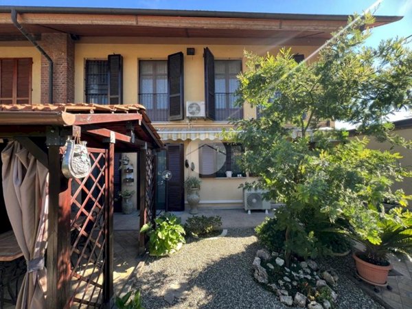 casa semindipendente in vendita a Borgaro Torinese