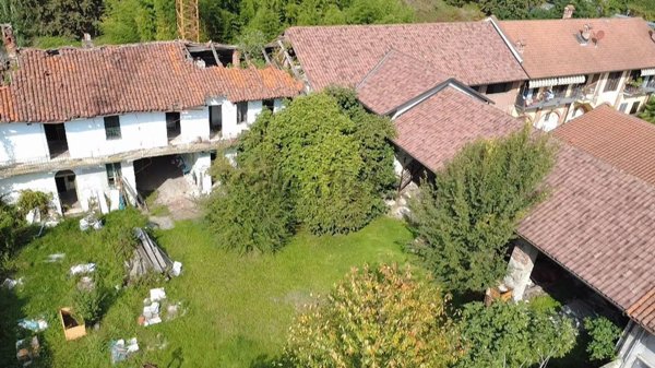 casale in vendita a Borgaro Torinese