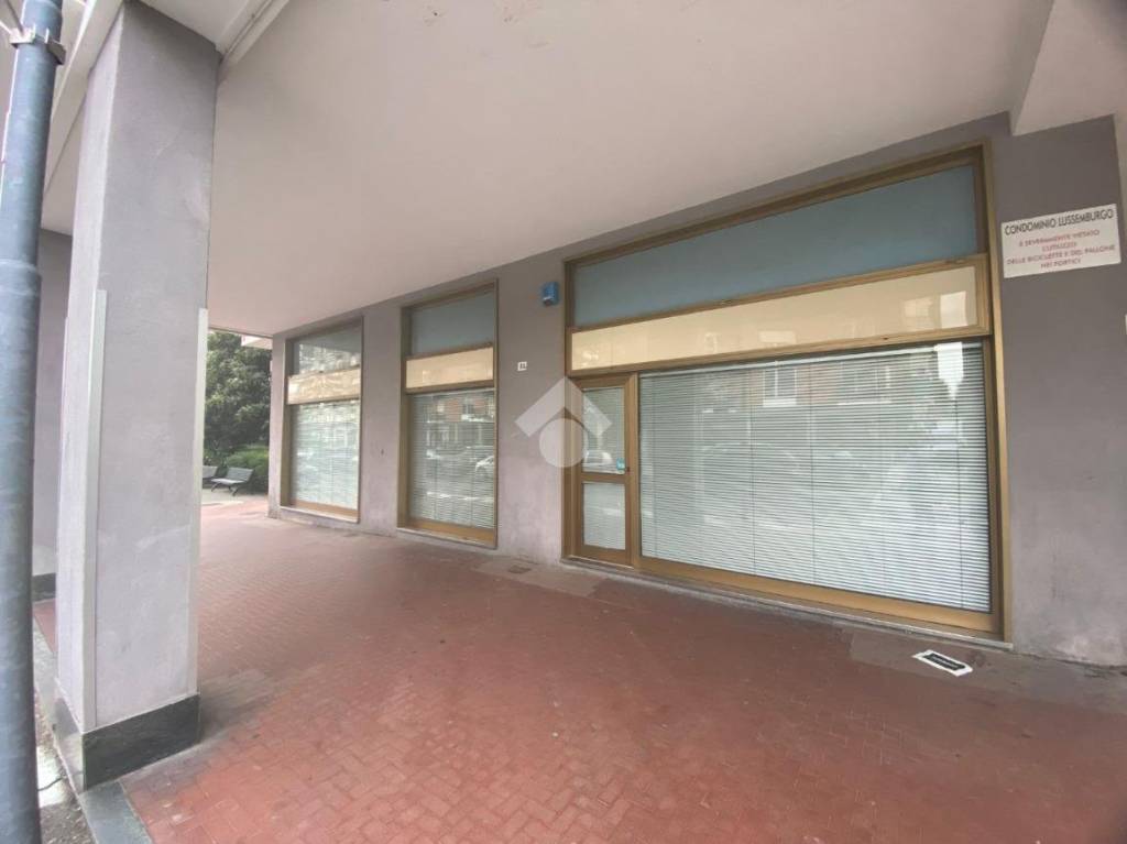 negozio in vendita a Borgaro Torinese