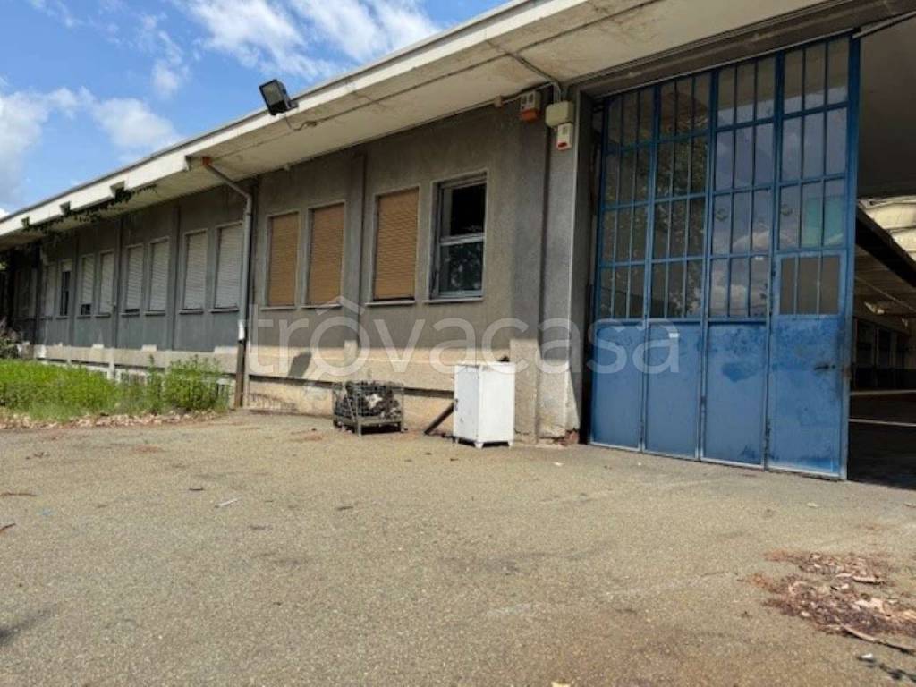 capannone in vendita a Borgaro Torinese
