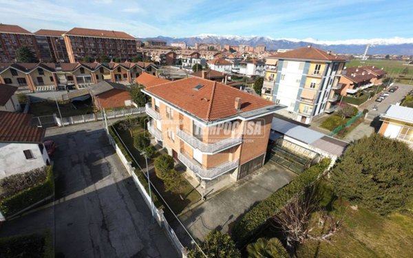 casa indipendente in vendita a Borgaro Torinese