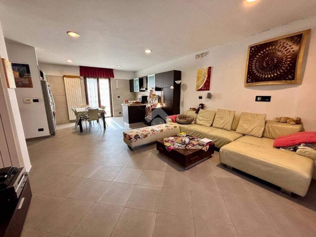 appartamento in vendita a Borgaro Torinese