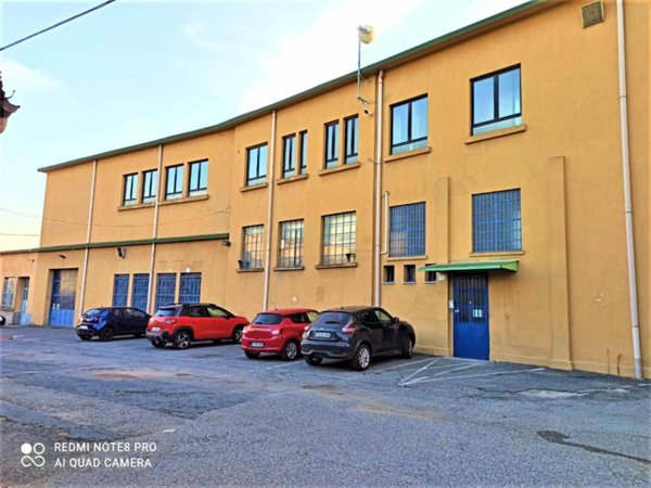 locale commerciale in vendita a Borgaro Torinese