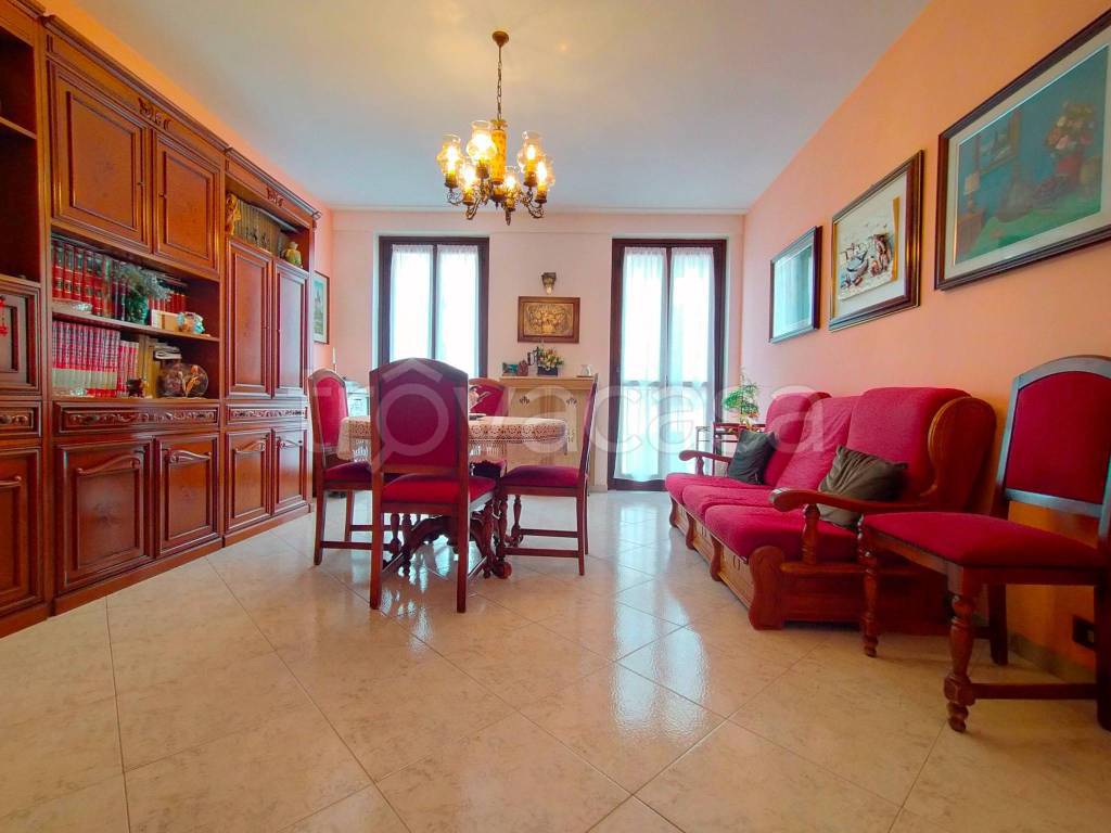 appartamento in vendita a Borgaro Torinese