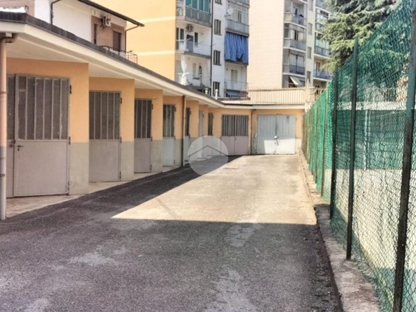 box auto in vendita a Borgaro Torinese
