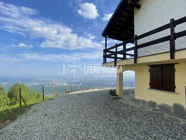 casa indipendente in vendita a Borgiallo in zona Cossi