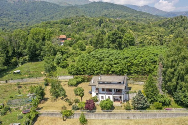 casa indipendente in vendita a Borgiallo in zona Cossi