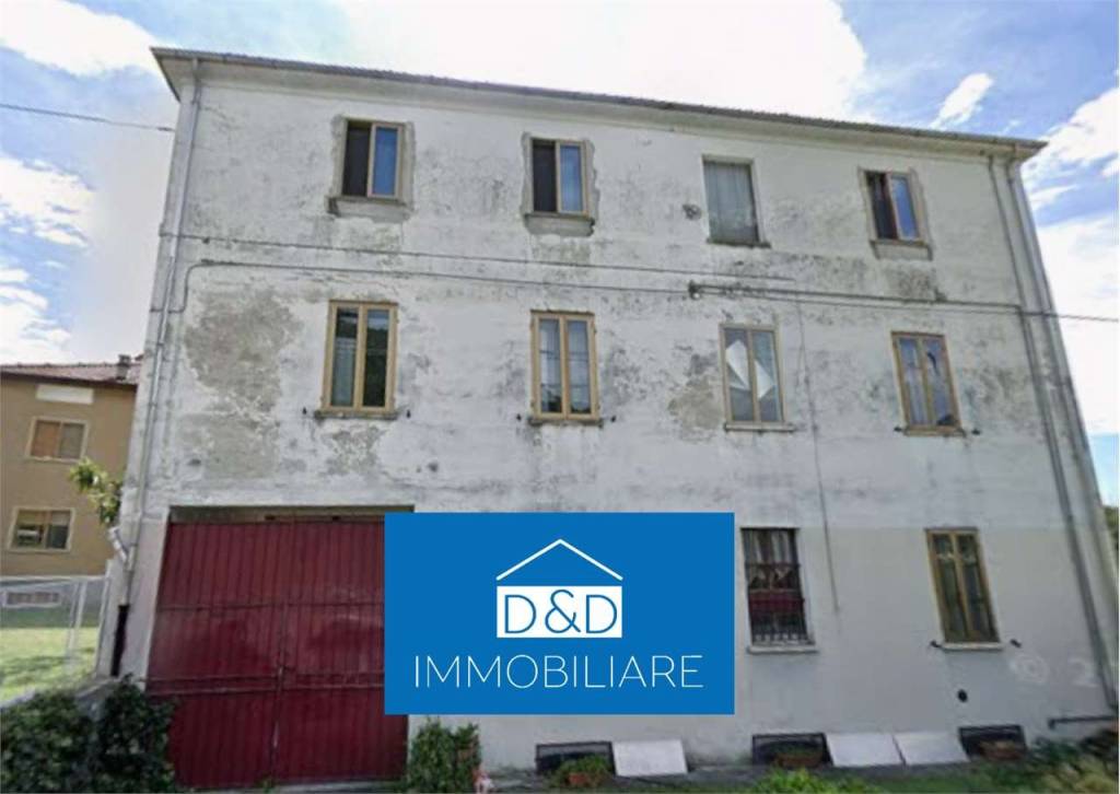 casa indipendente in vendita a Borgofranco d'Ivrea