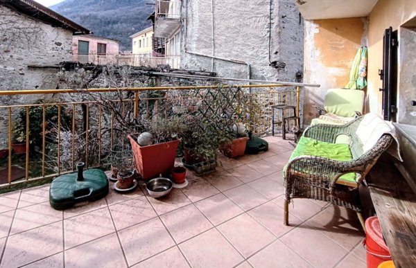 casa indipendente in vendita a Borgofranco d'Ivrea