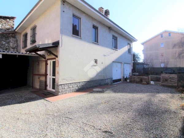 casa semindipendente in vendita a Borgofranco d'Ivrea