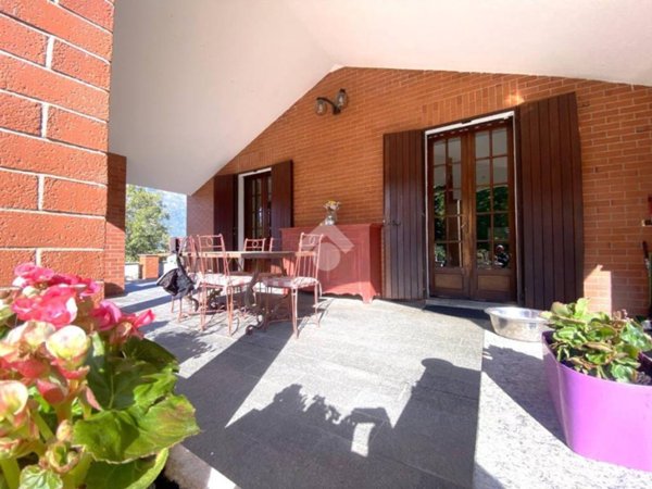 casa indipendente in vendita a Borgofranco d'Ivrea