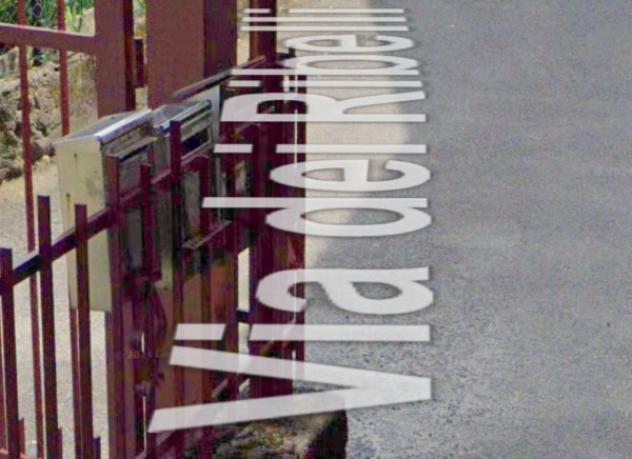 locale di sgombero in vendita a Borgofranco d'Ivrea