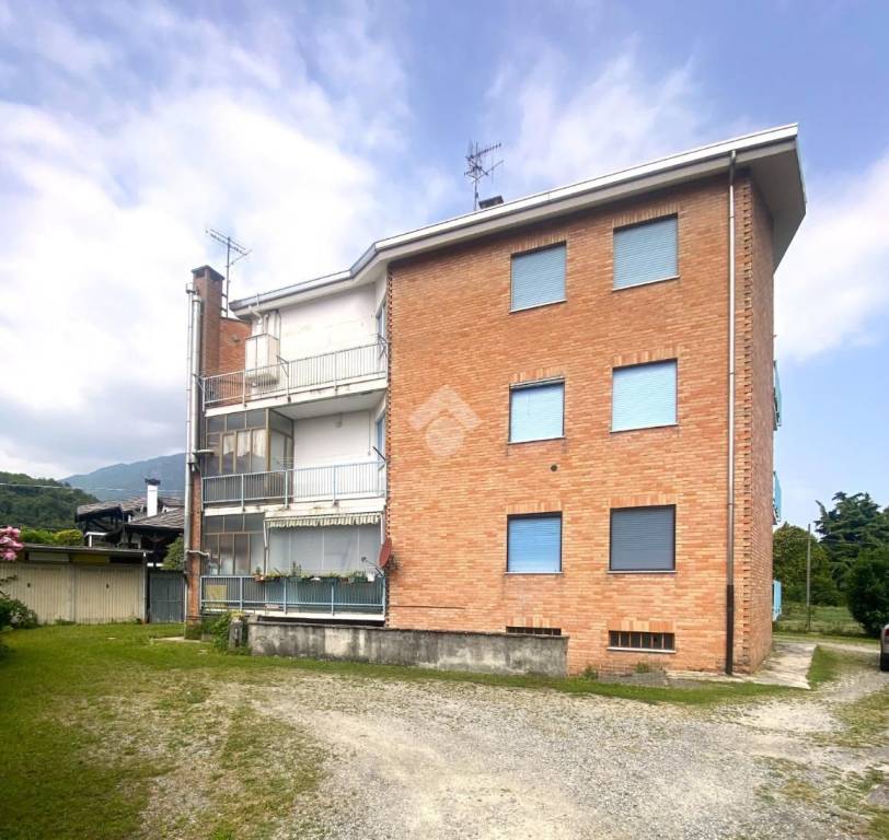 appartamento in vendita a Borgofranco d'Ivrea