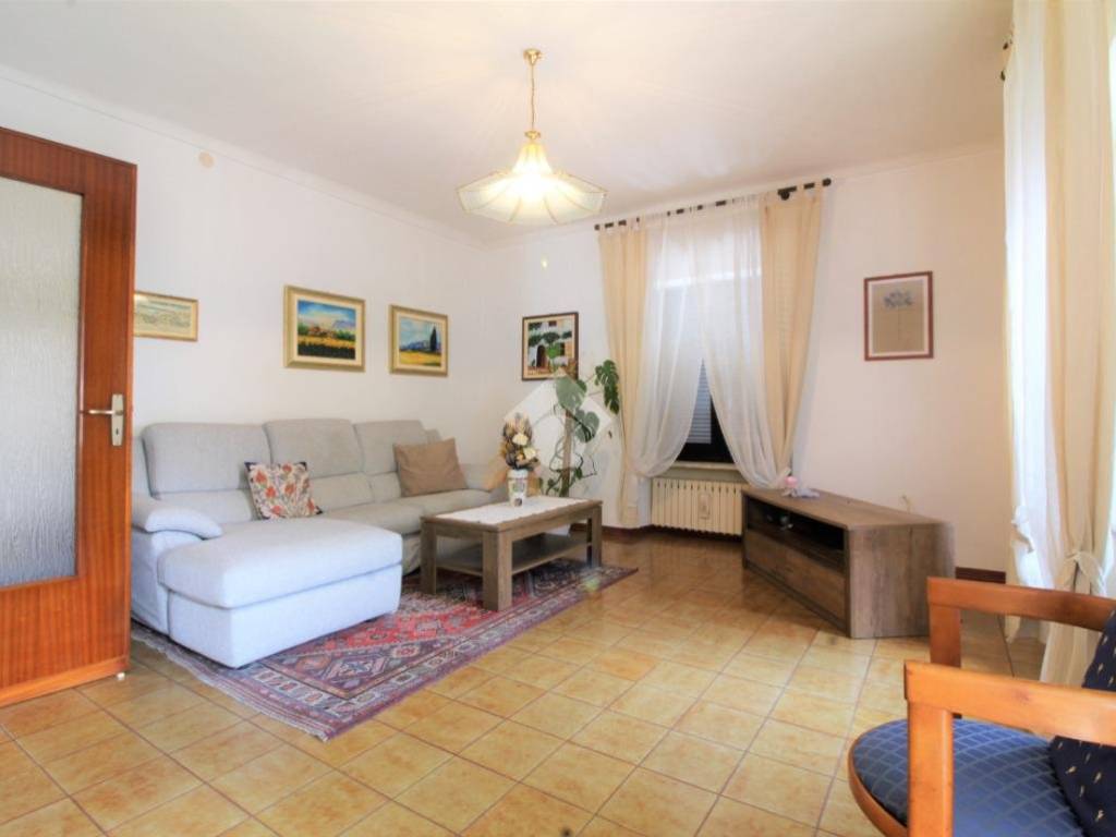 appartamento in vendita a Borgofranco d'Ivrea