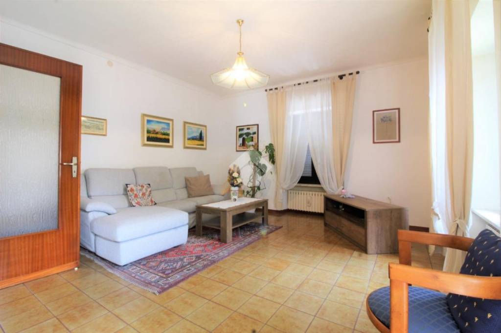 appartamento in vendita a Borgofranco d'Ivrea