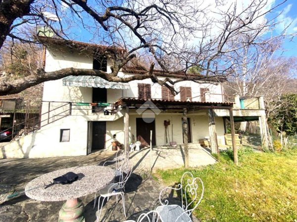 casa indipendente in vendita a Borgofranco d'Ivrea