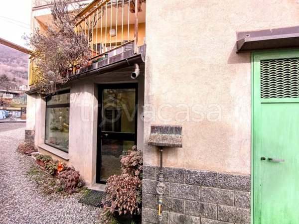 casa indipendente in vendita a Borgofranco d'Ivrea