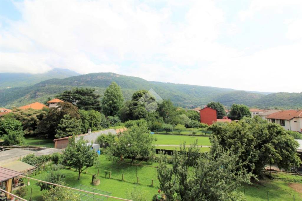 appartamento in vendita a Borgofranco d'Ivrea