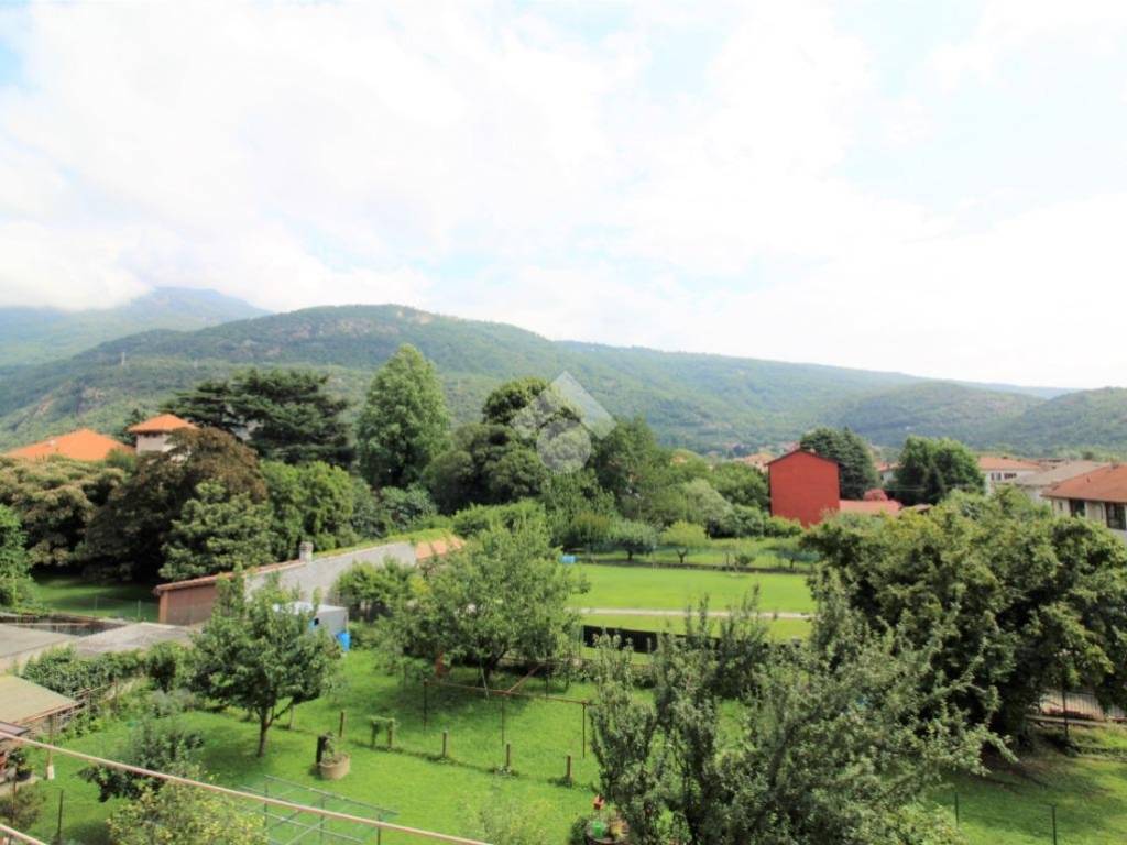 appartamento in vendita a Borgofranco d'Ivrea