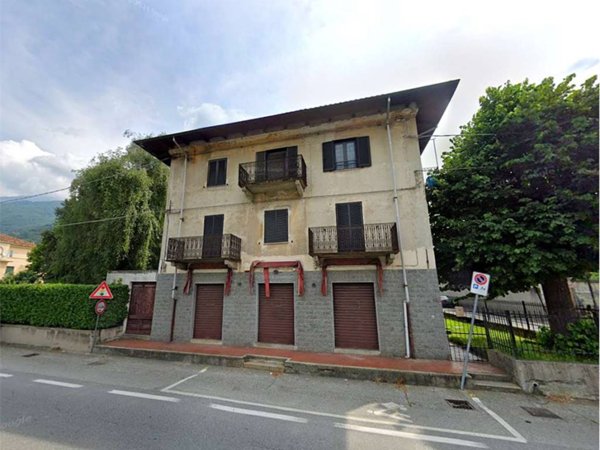 negozio in vendita a Borgofranco d'Ivrea