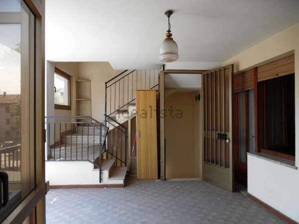 casa indipendente in vendita a Borgofranco d'Ivrea