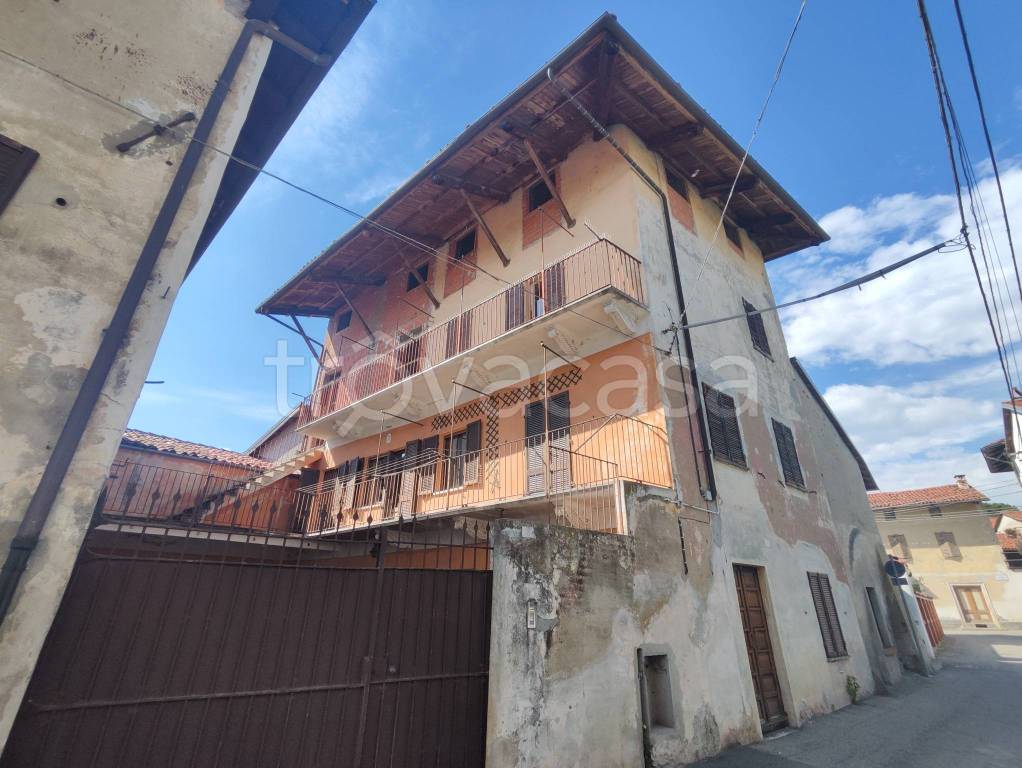 casa indipendente in vendita a Borgomasino