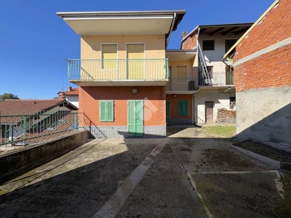 casa indipendente in vendita a Borgomasino