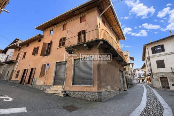 casa semindipendente in vendita a Borgomasino
