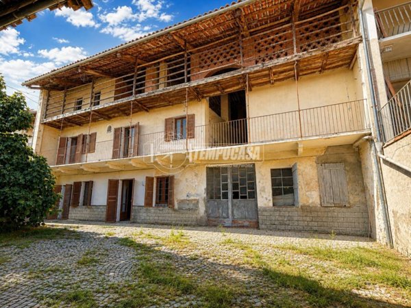 casa indipendente in vendita a Borgomasino