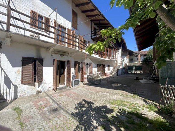 casa indipendente in vendita a Borgomasino