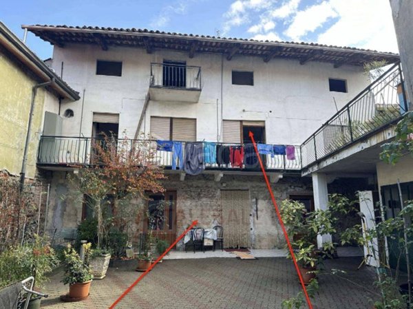 casa indipendente in vendita a Borgomasino