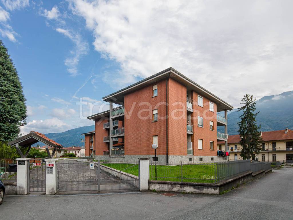 appartamento in vendita a Borgone Susa