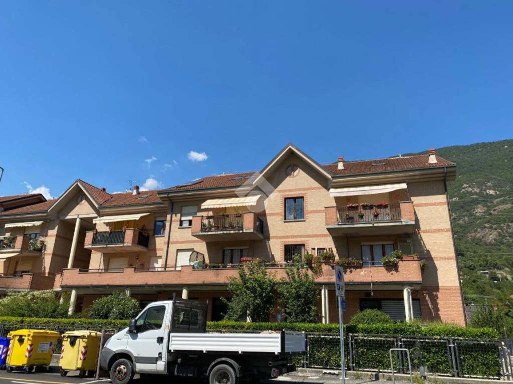 appartamento in vendita a Borgone Susa