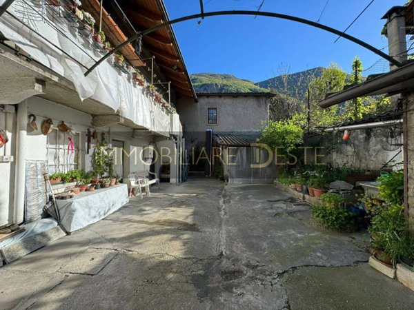 appartamento in vendita a Borgone Susa
